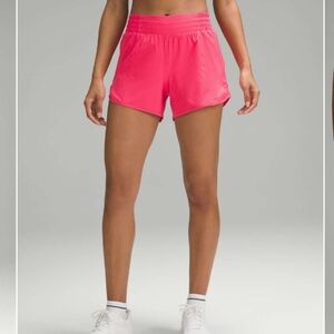 Lululemon Hotty Hot Shorts 4"